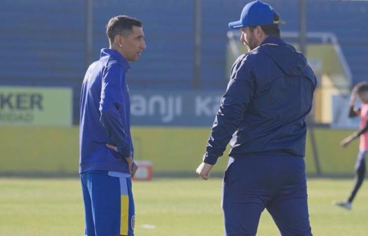 Ángel Di María y el lomense Telechea, en un día de trabajo en Central.