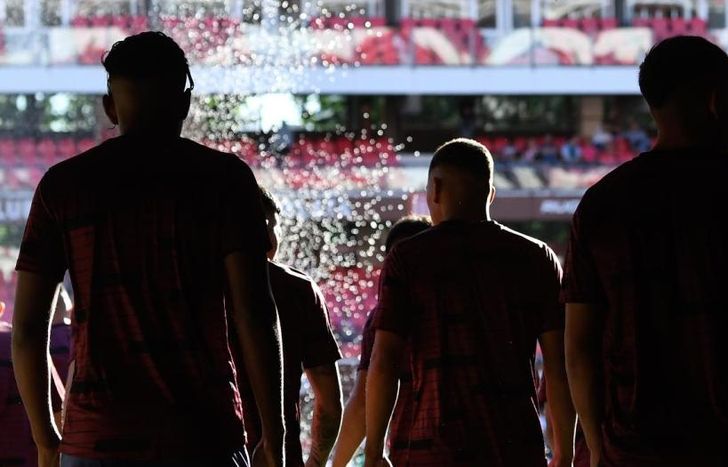 Lanús debe hacer un acertado mercado de pases.