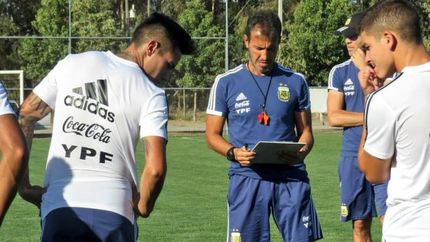 Batista citó jugadores de Banfield y Lanús al Sub-20. Batista citó jugadores de Banfield y Lanús al Sub-20.