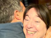 La emoción de Sergio&nbsp; Lapegüe y Bochi, su mujer.