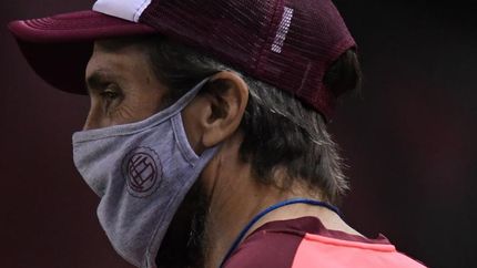 Zubeldía, feliz por la clasificación de Lanús a la final. Zubeldía, feliz por la clasificación de Lanús a la final.