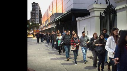 Hay 270 mil desocupados más que un año atrás.