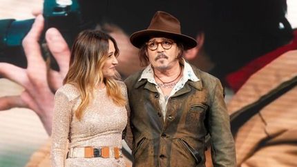 Vero Lozano y Johnny Depp.