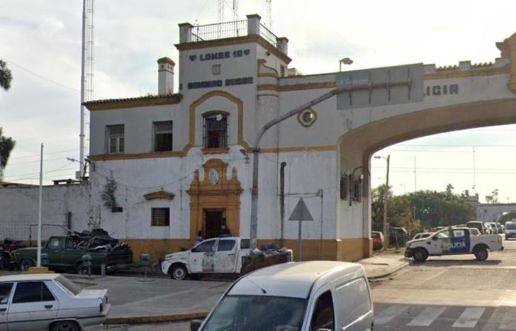 El hecho ocurrió en la Comisaría 10ª de Lomas de Zamora.