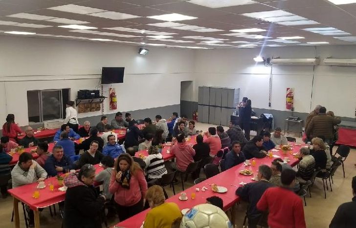 durante el festejo por la renovación del espacio donde los vecinos realizan trabajos que luego se venden a fábricas y comercios.