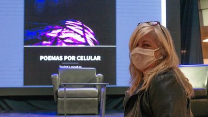 La escritora lomense Laura Massolo en la presentación del libro.