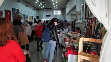 En Díaz Vélez 76, Lomas.