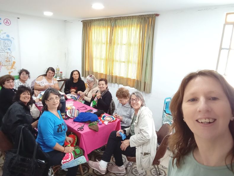 El Centro Cultural Mariano Moreno de Banfield trabaja solidariamente para ayudar a las personas necesitadas.