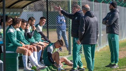 Julio sigue esperando refuerzos.