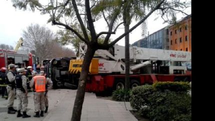 tragedia en puerto madero: una grua fuera de control mato a un hombre