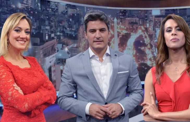 Los conductores del noticiero.