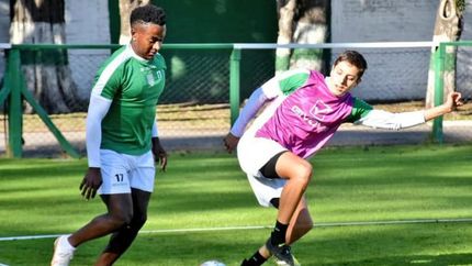 Mauricio Cuero, en una de las prácticas con pelota.