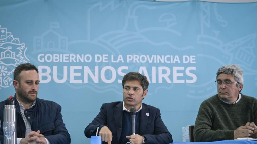 Kicillof: Proponer cargos por televisión habla de lo amateur que es Milei