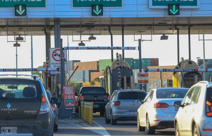 El Gobierno de Javier Milei hizo oficiales los aumentos en los peajes nacionales y provinciales.
