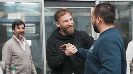 otermin visito la metalurgica kaele de llavallol otermin visito la metalurgica kaele de llavallol