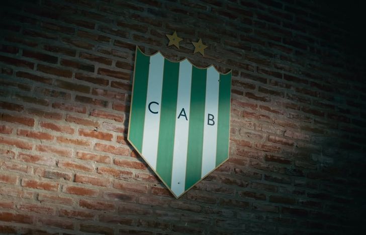 Después de 28 años, Banfield está cerca de cerrar su concurso de acreedores