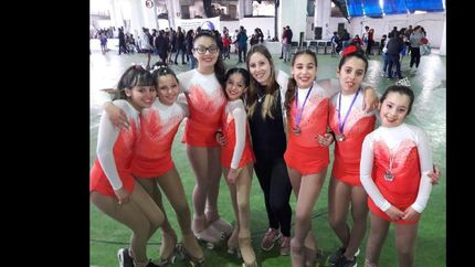 recaudan fondos para las chicas de patin del olimpia
