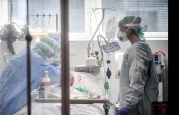 El total de casos confirmados en Argentina es de 820.