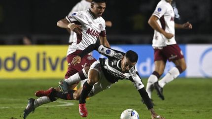 Diario La Unión | Con un buen trabajo defensivo, Lanús se llevó un punto valioso de Brasil.