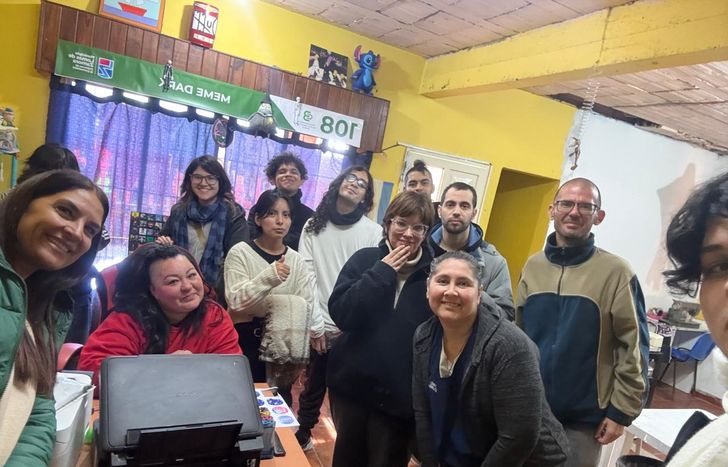 Un emprendimiento de Lomas que creó un taller de oficios para chicos con TEA.