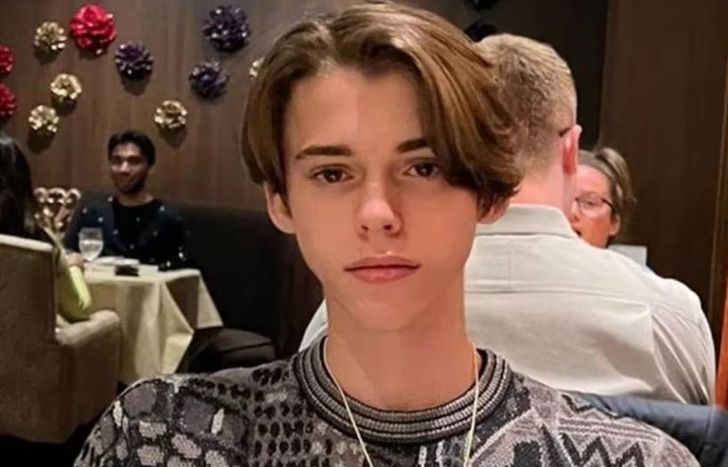 Felipe Fort optó por un cambio que lo acerca a la imagen de su papá, Ricardo Fort.