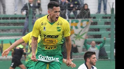para potenciar el ataque, banfield apuesta fuerte por el ?cuqui? marquez