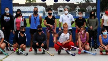 El hóckey gana lugar en Burzaco.