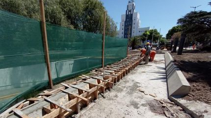 Las cuadrillas trabajan a buen ritmo para completar el proyecto. Las cuadrillas trabajan a buen ritmo para completar el proyecto.