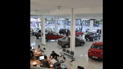 El 70% de los autos vendidos en el país son importados