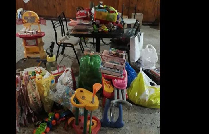 A estos regalos se sumarán bolsas de caramelos, chupetines y alfajores