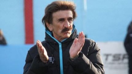Pablo Vico puso otra vez a Brown como protagonista en el arranque del torneo.