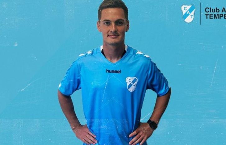 Villagra sufrió una distensión y trabaja diferenciado.