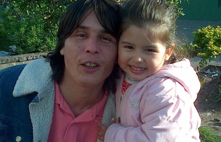 La hija del desaparecido ahora tiene 12 años y sigue esperando a su padre.