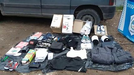 Incautaron ropa, zapatillas, anteojos y electrodomésticos.