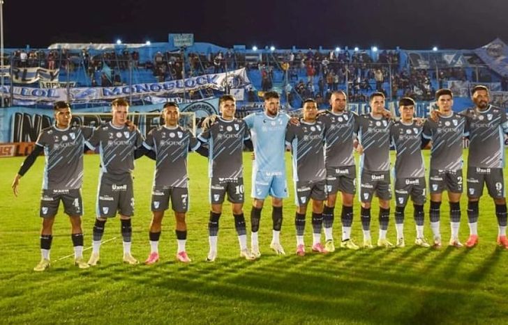 El Gasolero sigue de racha y sumó de local ante San Telmo.