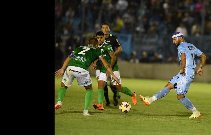 “Estoy conforme y contento con la actitud que mostró el equipo”, dijo Mauro.