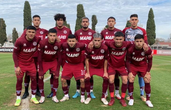 La formación de Lanús en Reserva.