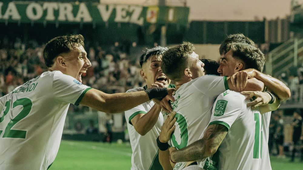 Banfield logró un triunfo clave ante un rival directo por la permanencia.