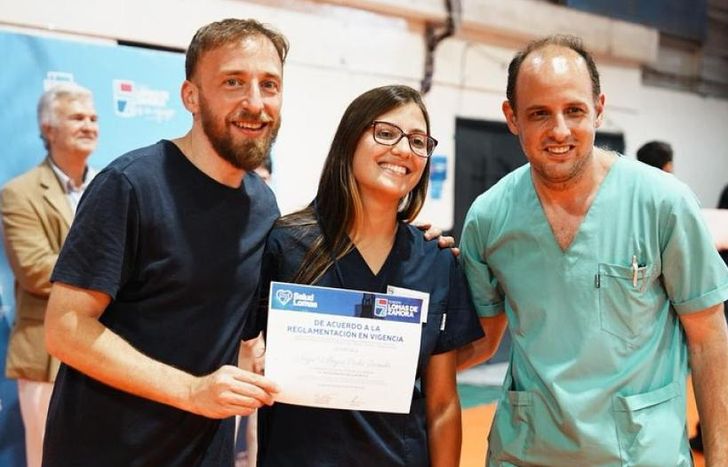 Otermín participó del acto junto a autoridades del área de Salud.