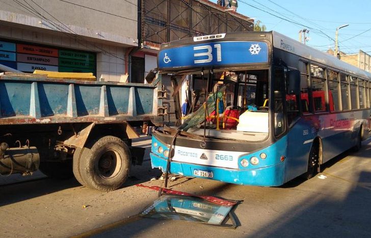 Se desconocen las causas del choque.