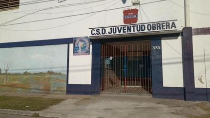 En Santa Ana 335, Turdera.