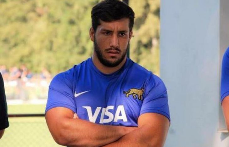 Favre ya tuvo participación en Los Pumas.
