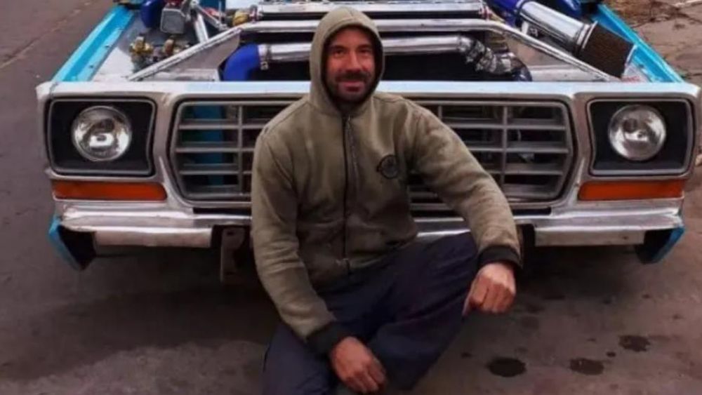Leonardo sobrevivió a un intento de homicidio con un arma de fuego.