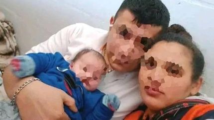 El presunto asesino, junto a su hija y su expareja.