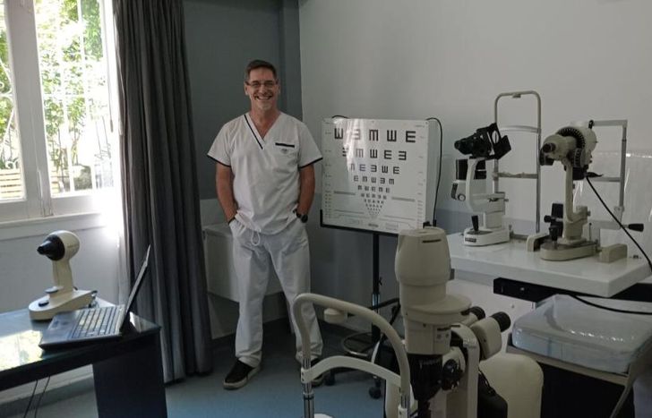 La óptica es una profesión que abraza muchas necesidades, por lo que hay que contar con un perfil social importante para darle soluciones a la gente, dijo.