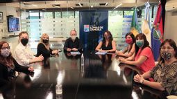 Autoridades se reunieron para firmar el convenio.
