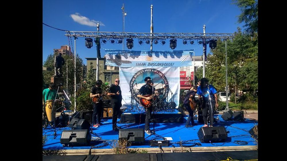 ARA San Juan: música y reclamo