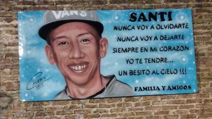 El adolescente habría sido asesinado y mutilado en la casa de los acusados, en Parque Barón.