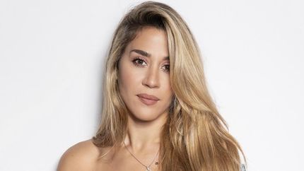 Presenta su nuevo disco.