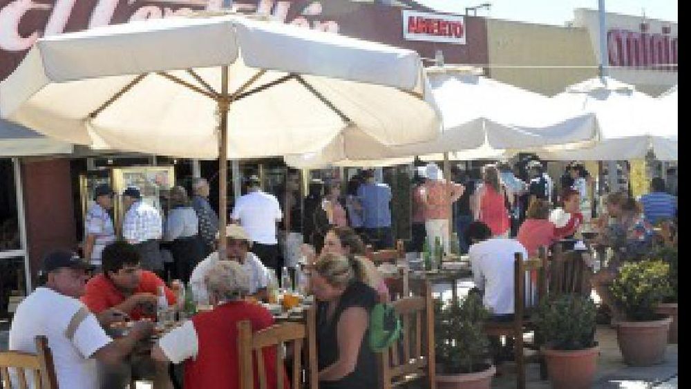 El penúltimo fin de semana largo de 2016 generó ingresos por $2.300 millones